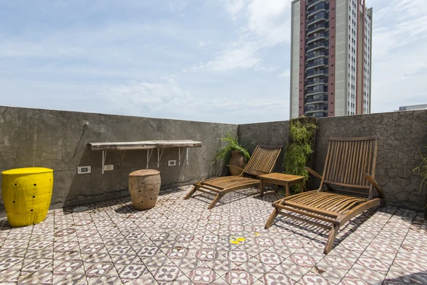 Projeto de arquitetura e interiores por Paula Haddad